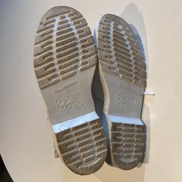 Dr. Martens all white leather boots - Picture 8 of 10